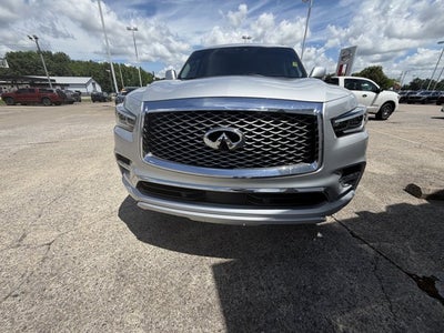 2022 INFINITI QX80 LUXE
