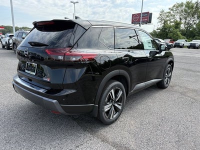 2025 Nissan Rogue SL