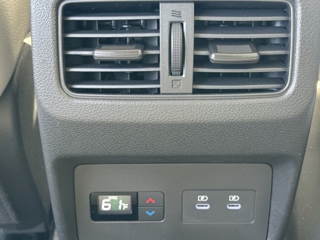 2025 Nissan Rogue SL