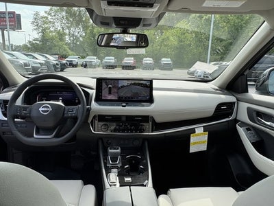 2025 Nissan Rogue SL