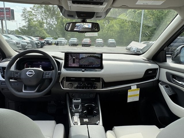 2025 Nissan Rogue SL