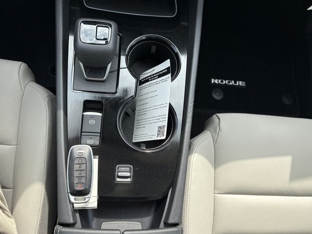 2025 Nissan Rogue SL