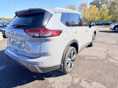 2024 Nissan Rogue SL