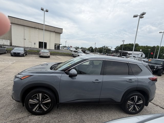 2025 Nissan Rogue SL