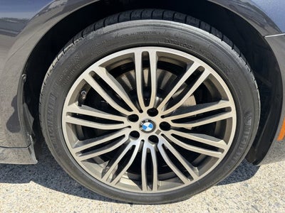 2019 BMW 5 Series 540i