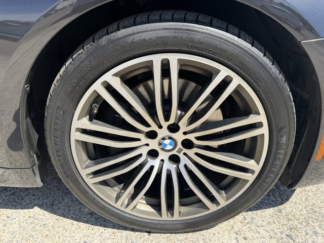 2019 BMW 5 Series 540i